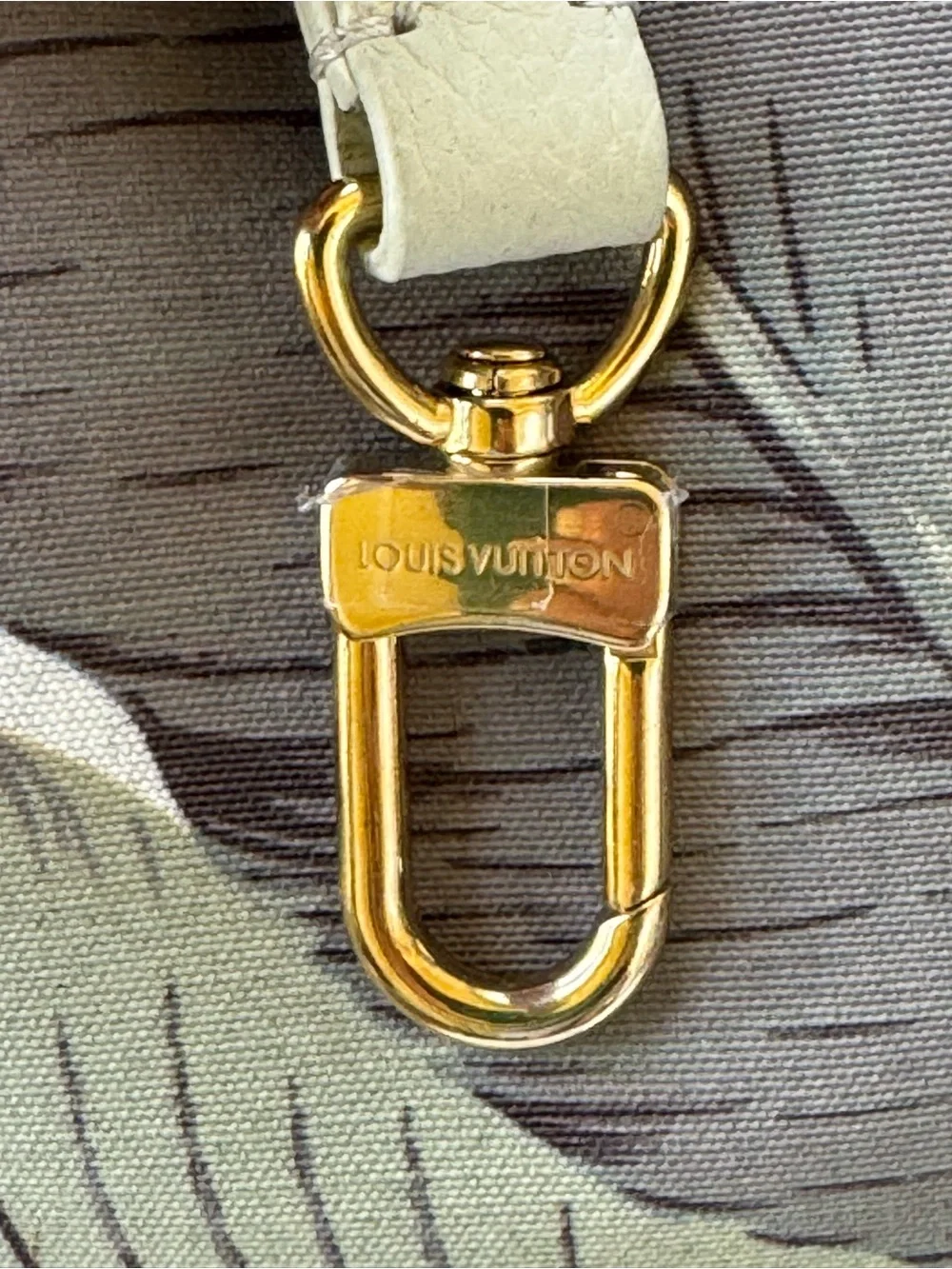Louis Vuitton brand new